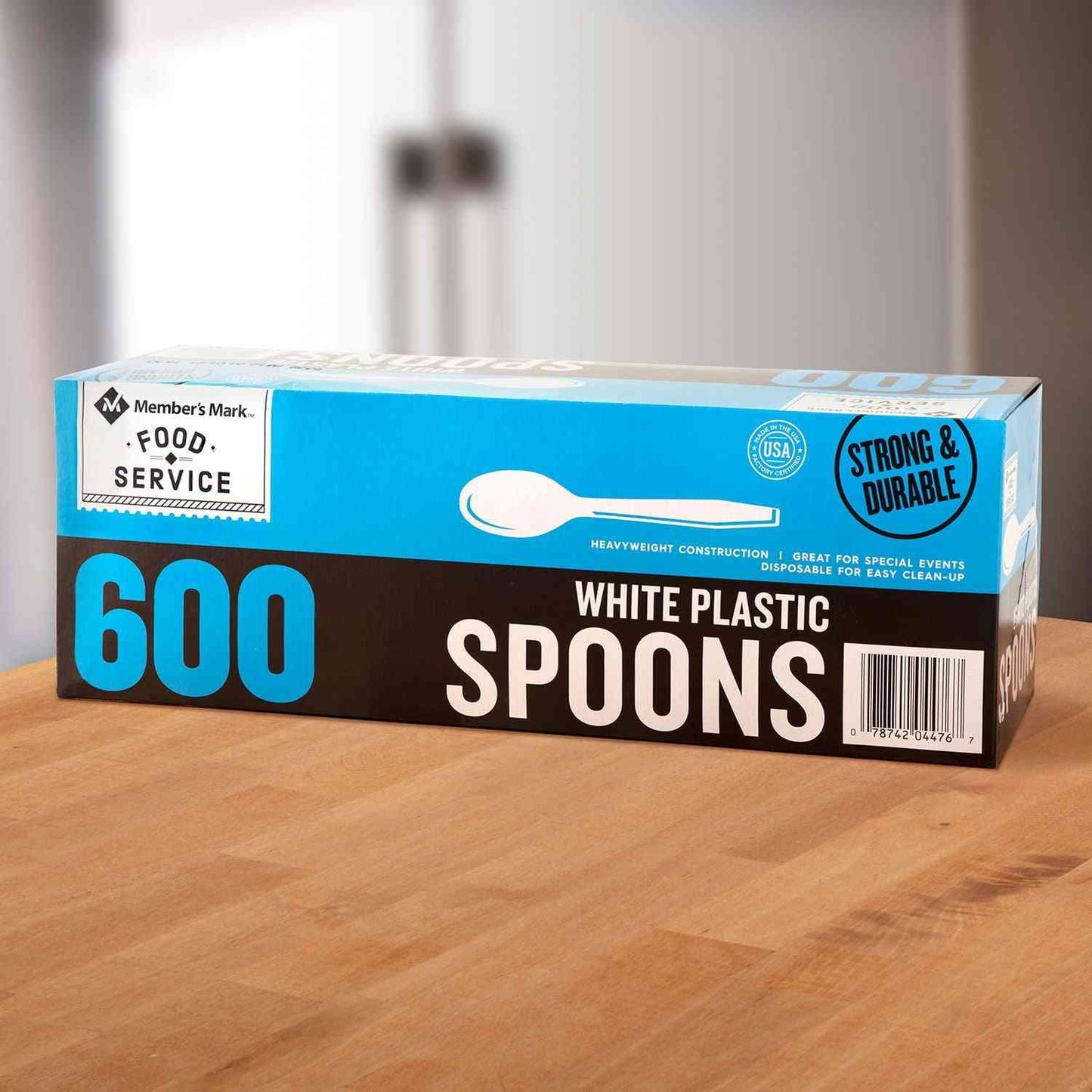 Member's Mark Heavyweight White Plastic Spoons, 600 ct. box